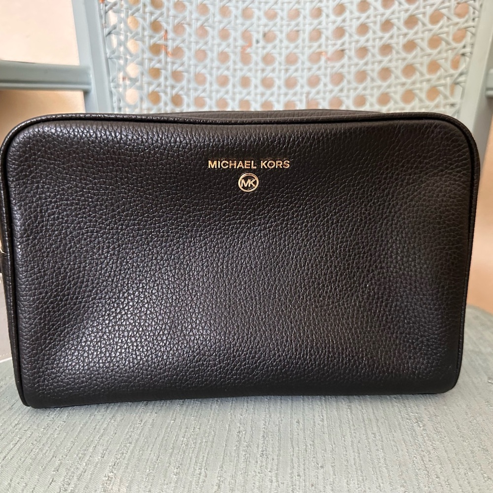 Michael Kors Black Toiletry Bag Pebbled Leather